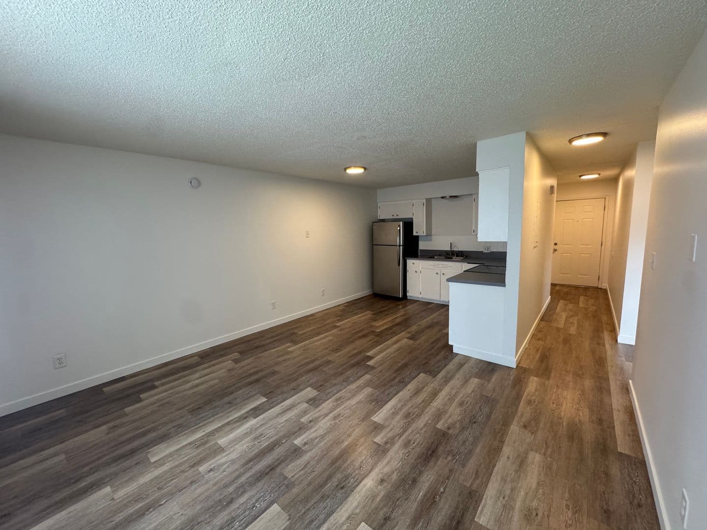 Pine Villa Apartments 16 of 18