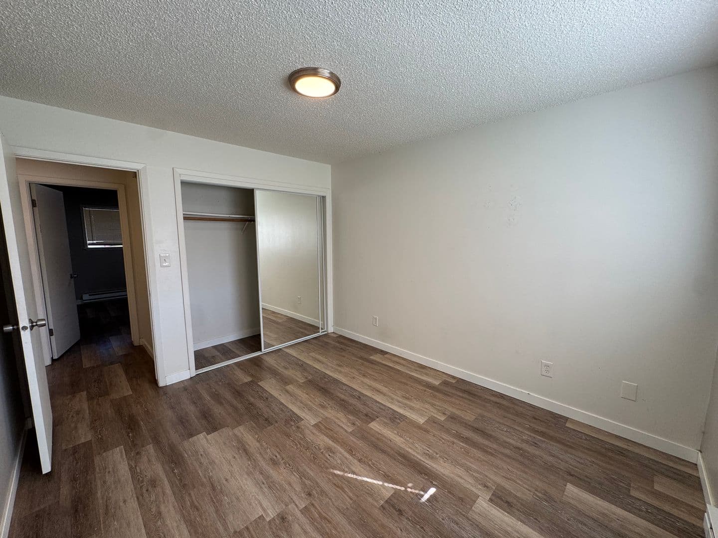 Pine Villa Apartments 4 of 18