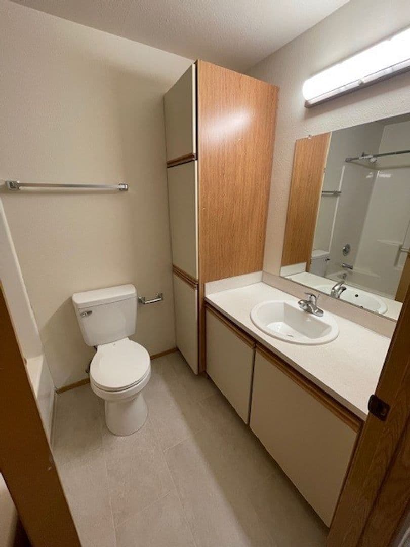(4K) Kimberly Apartments 12 of 18