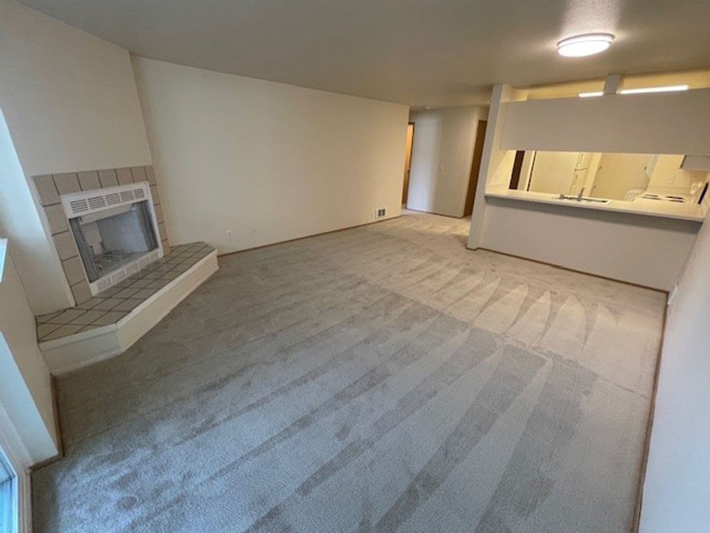 (4K) Kimberly Apartments 2 of 18