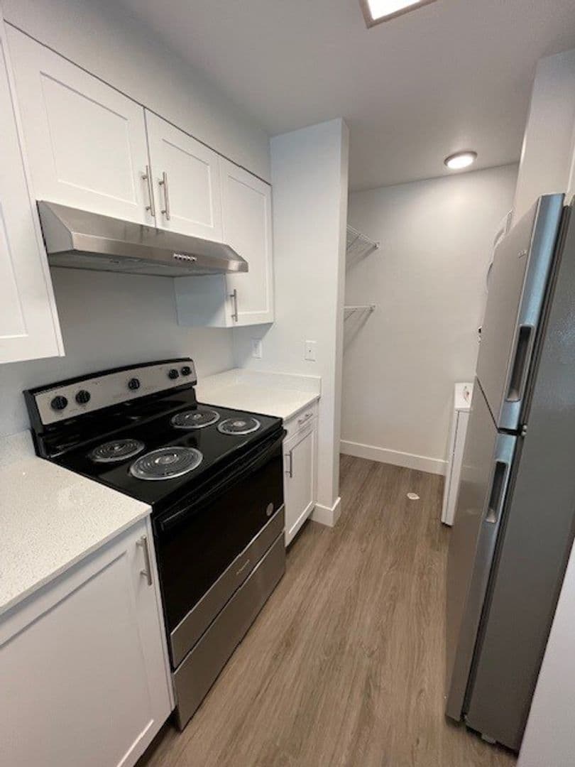 (4K) Kimberly Apartments 5 of 13