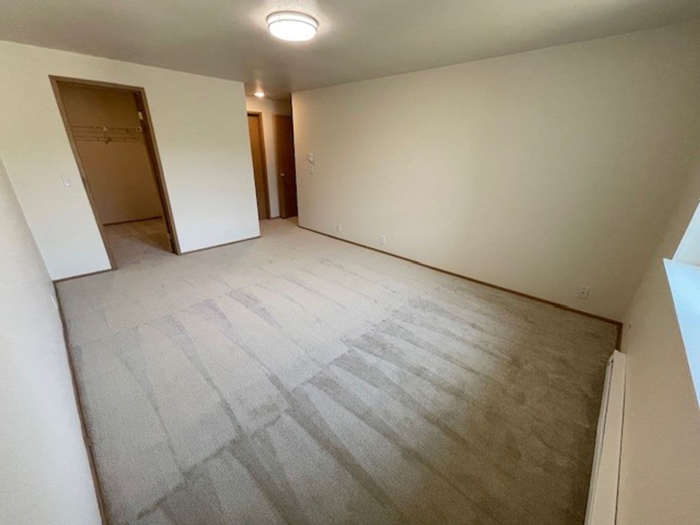 (4K) Kimberly Apartments 14 of 18