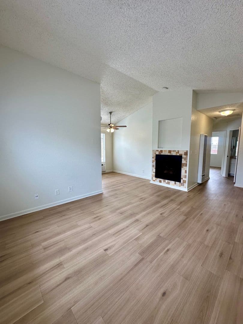 Loma Village Apartments 7 of 26