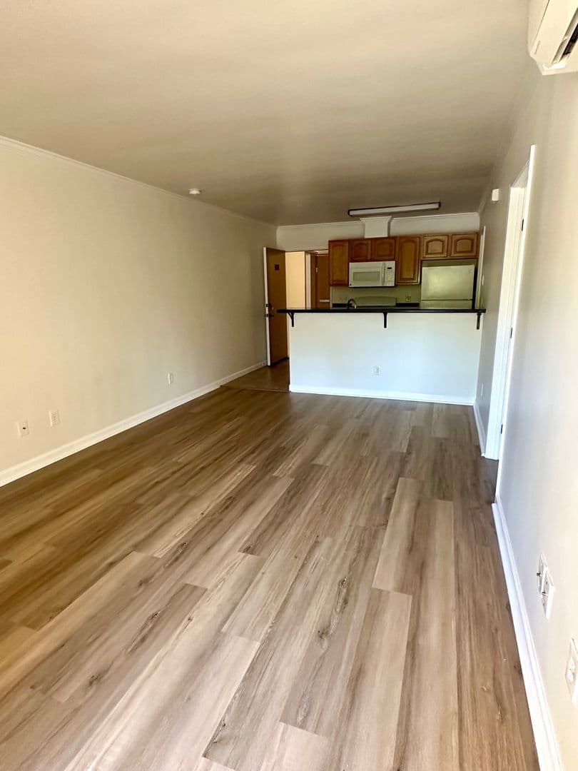 Loma Village Apartments 6 of 23