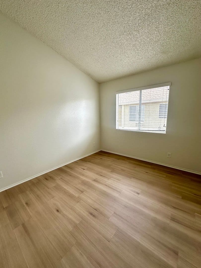 Loma Village Apartments 12 of 26