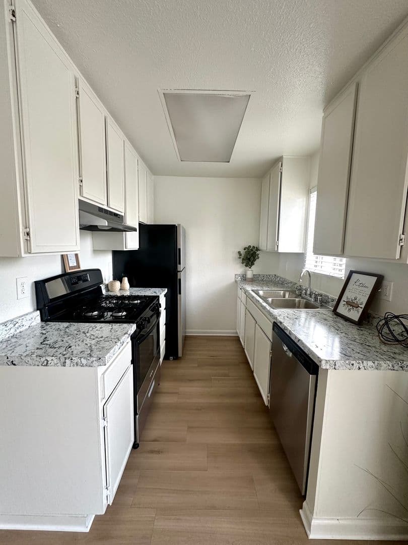 Loma Village Apartments 3 of 21