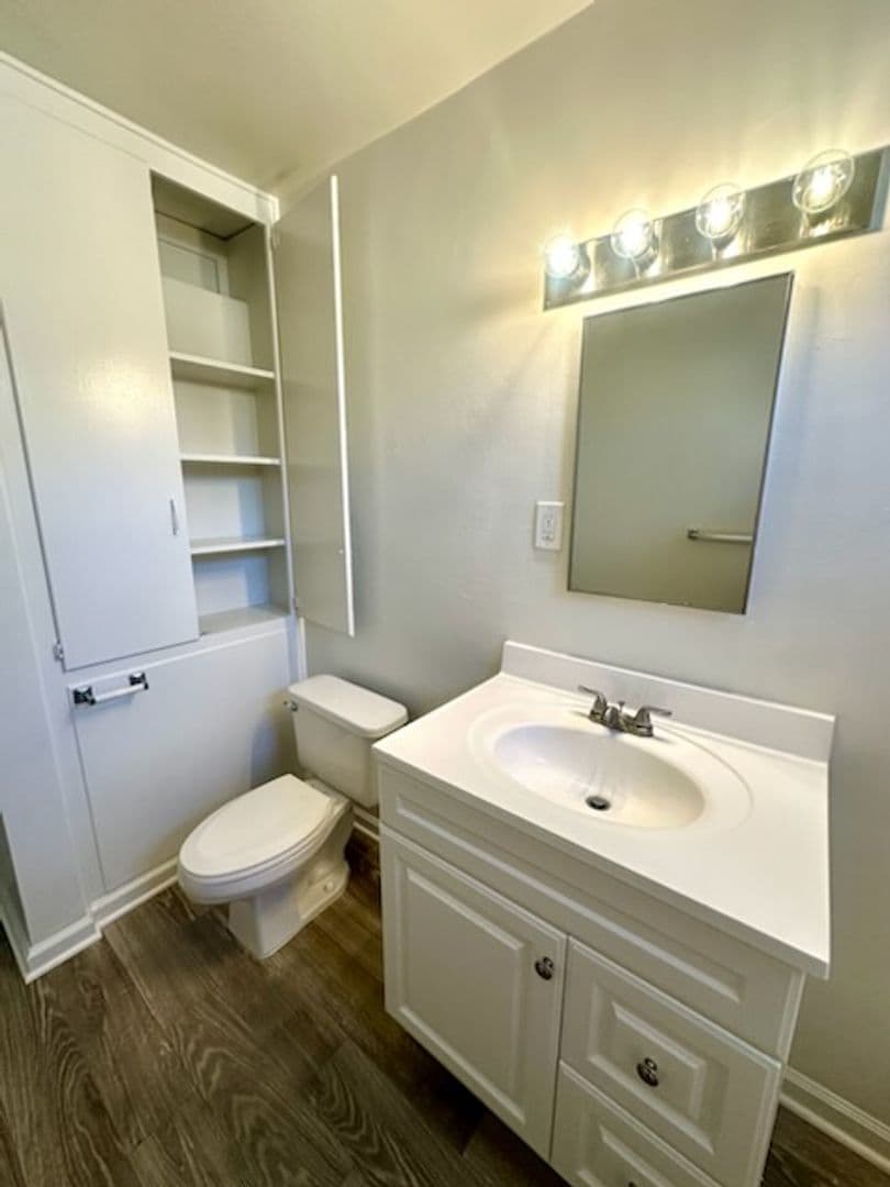 Loma Village Apartments 12 of 18