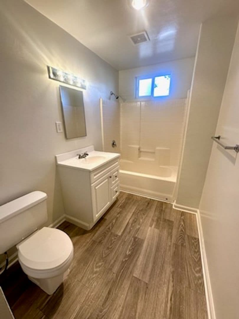 Loma Village Apartments 11 of 18
