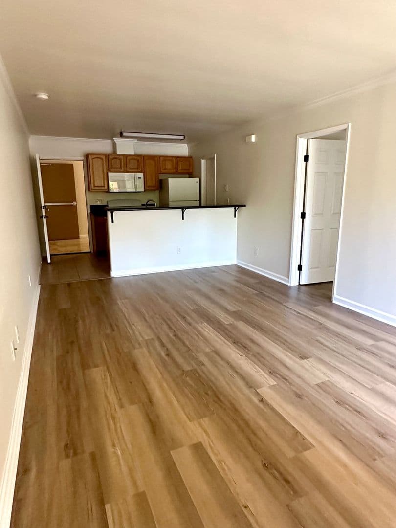 Loma Village Apartments 8 of 23