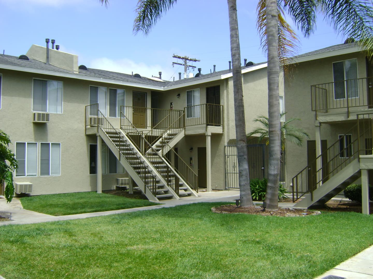 Loma Village Apartments 26 of 28