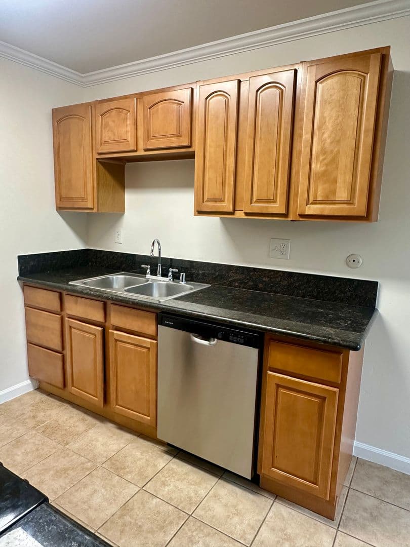Loma Village Apartments 3 of 25