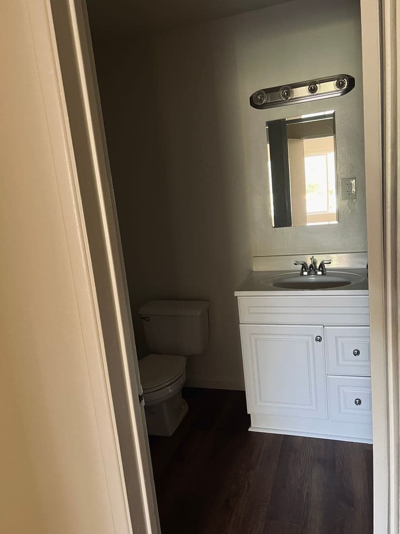 Loma Village Apartments 12 of 18