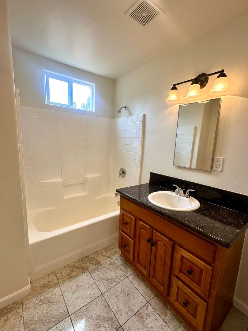 Loma Village Apartments 14 of 27