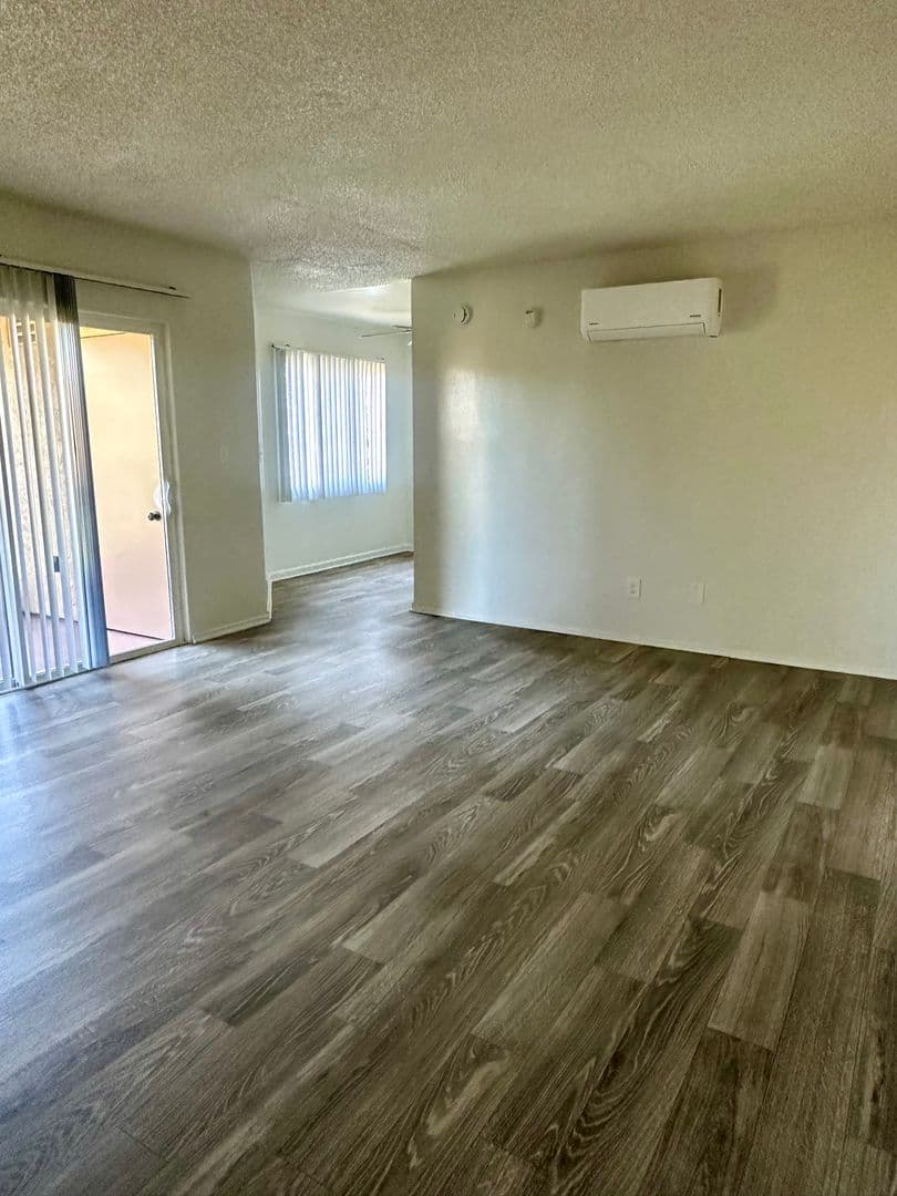 Loma Village Apartments 7 of 28
