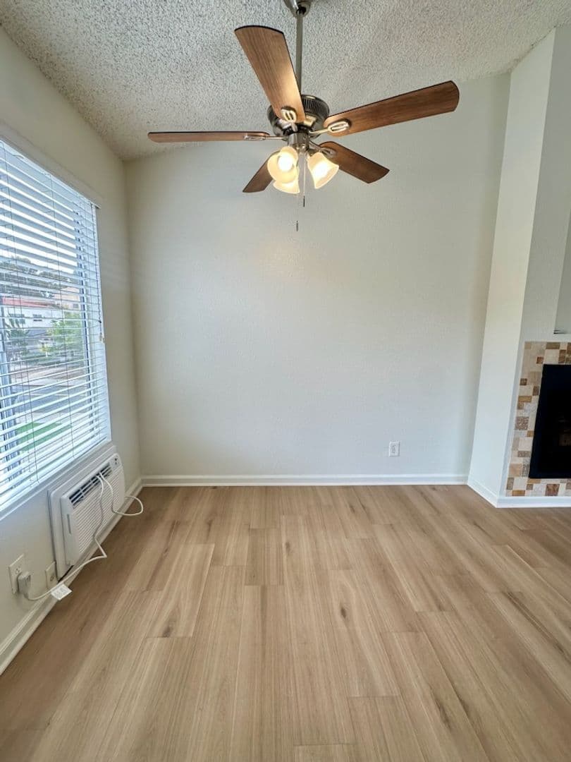 Loma Village Apartments 4 of 28