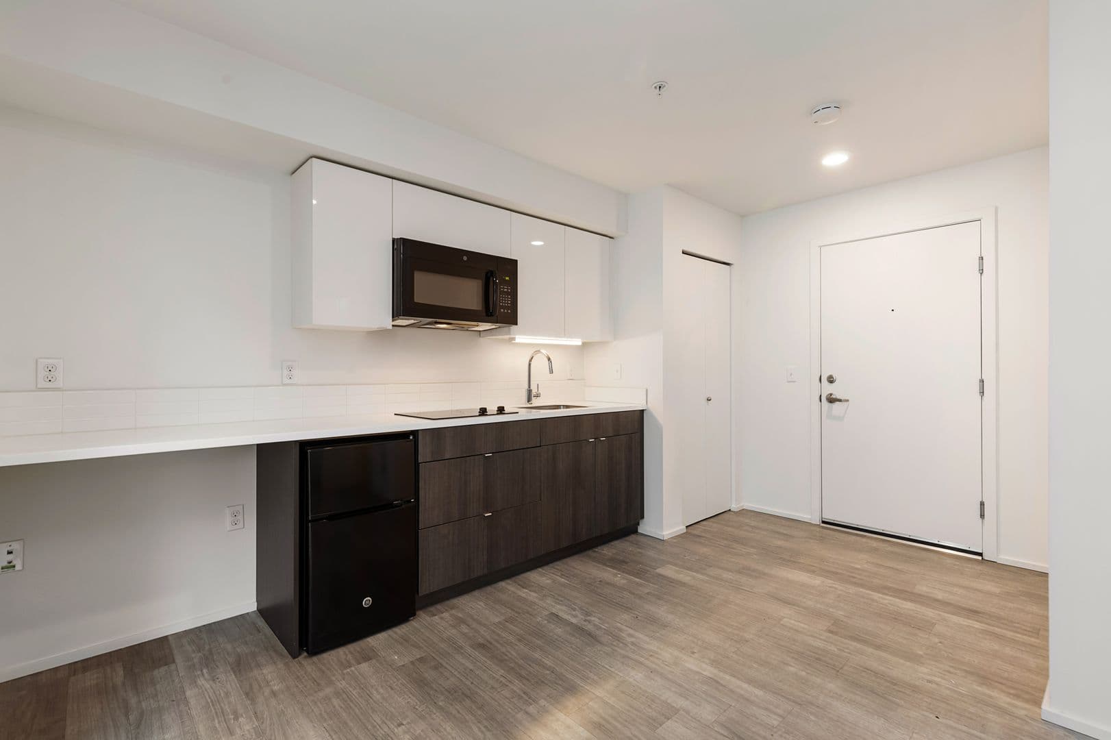 1404 Boylston 8 of 15