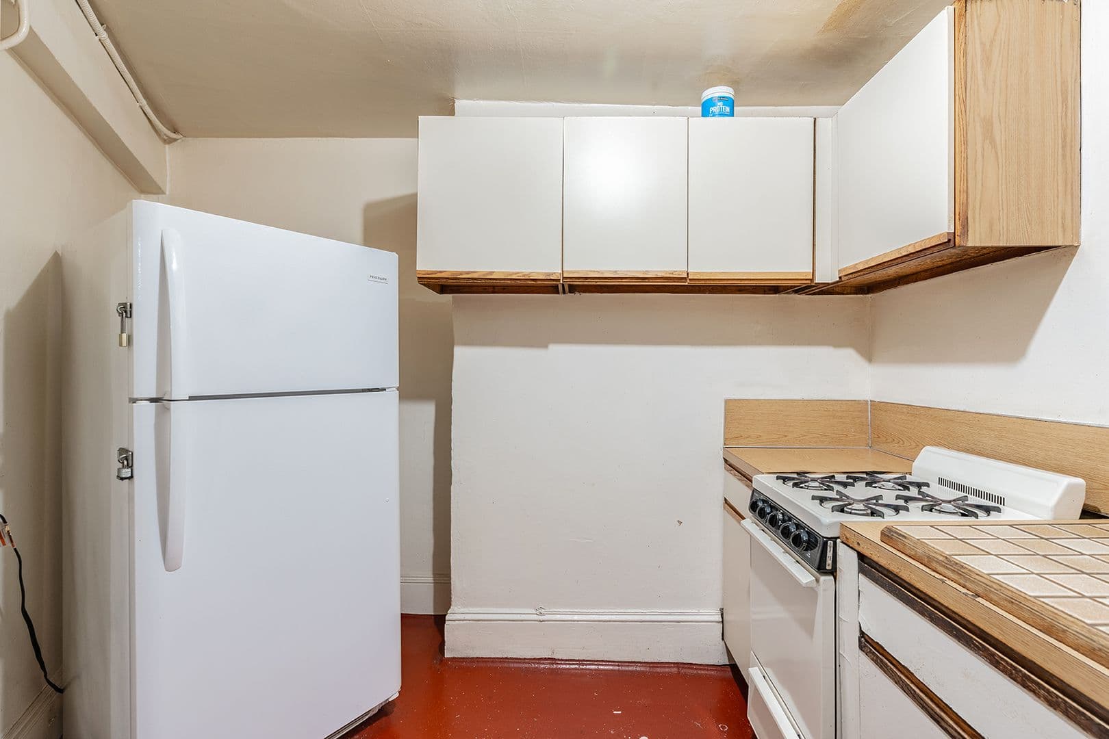 Madkin Apartments 12 of 23