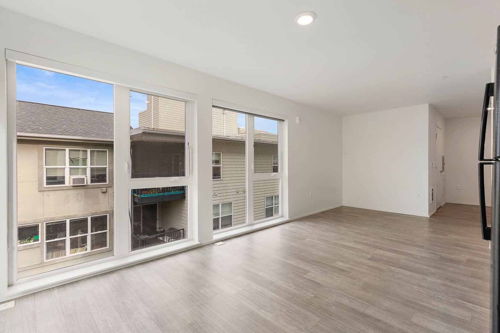 1404 Boylston 5 of 10