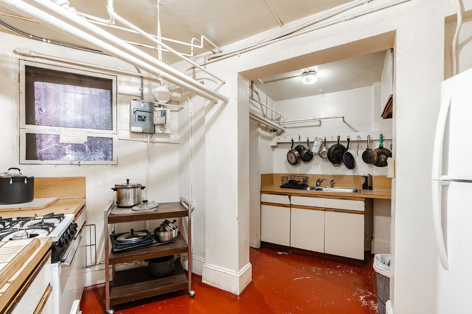 Madkin Apartments 13 of 23