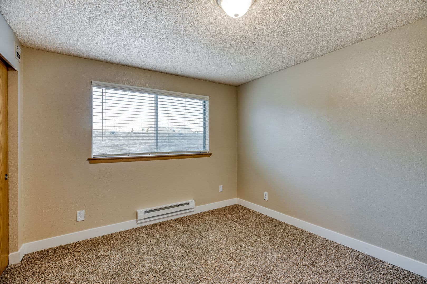 Alta Apartments 7 of 12