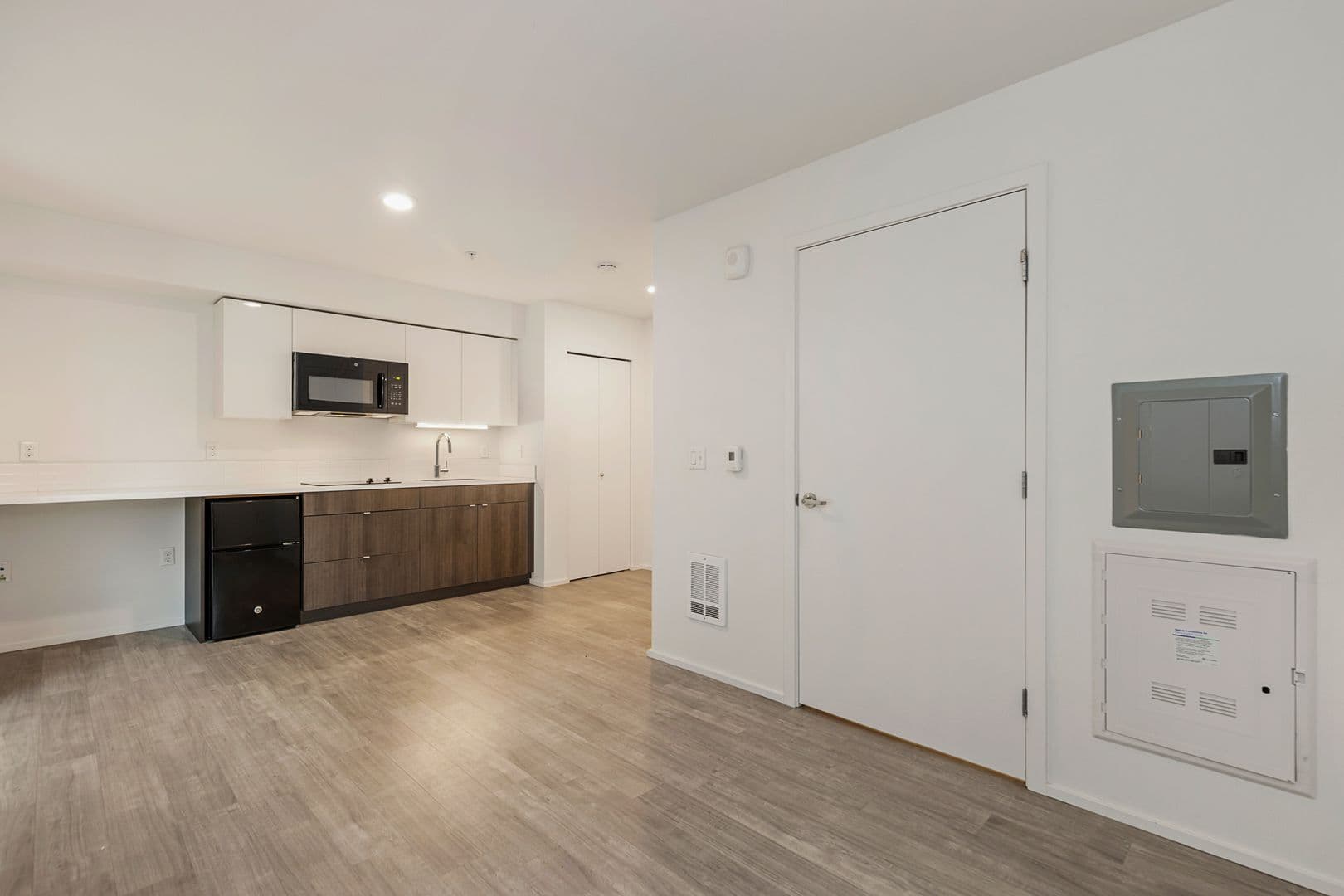 1404 Boylston 10 of 15