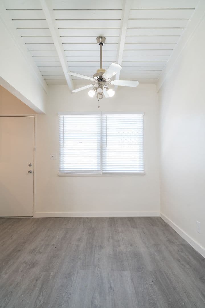 ~ Beautiful and Spacious 1 bd/1bath in Santa Monica ~ Move in Special 9 of 14
