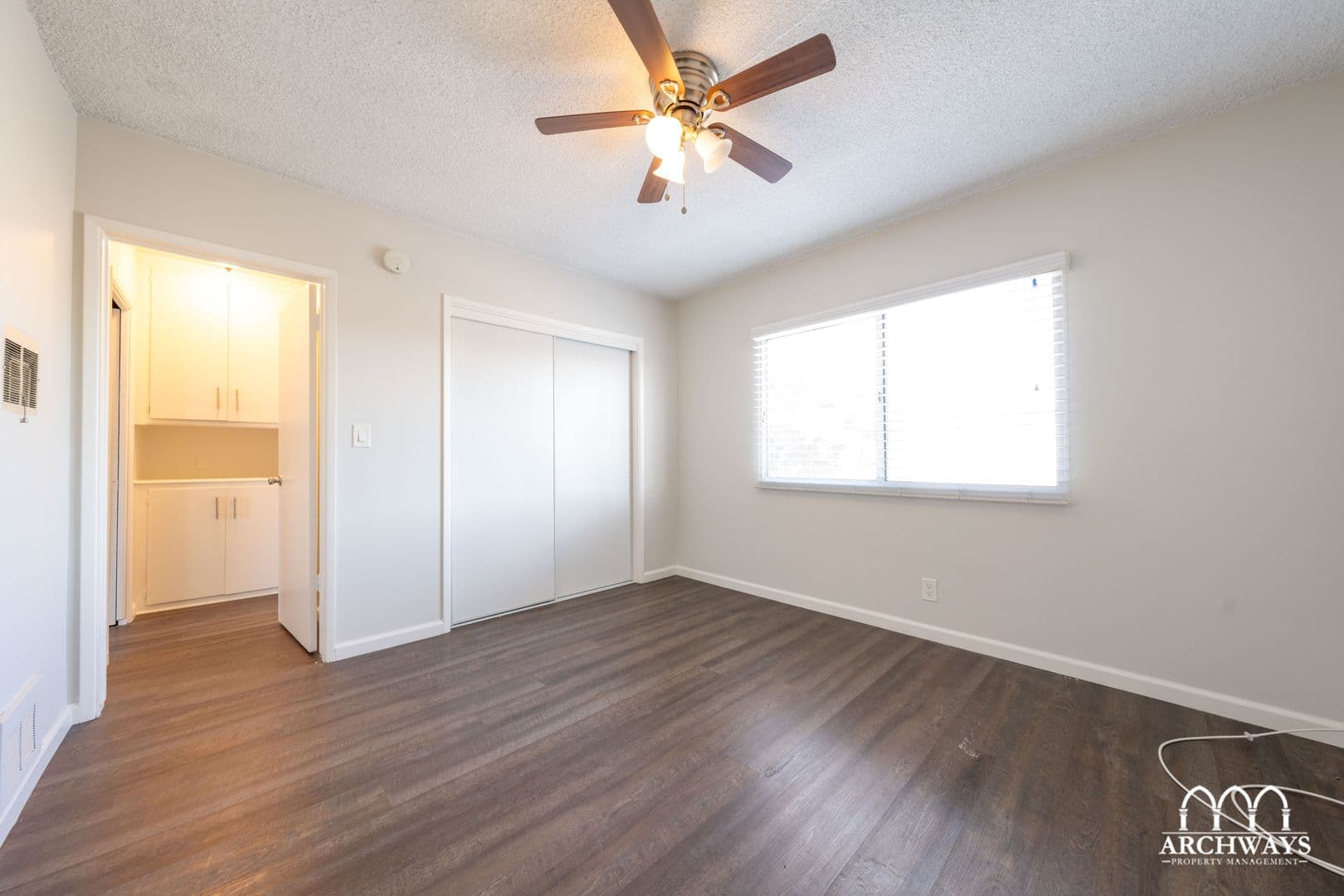 ~ Beautiful and Spacious 1 bd/1bath in Santa Monica ~ Move in Special 13 of 13