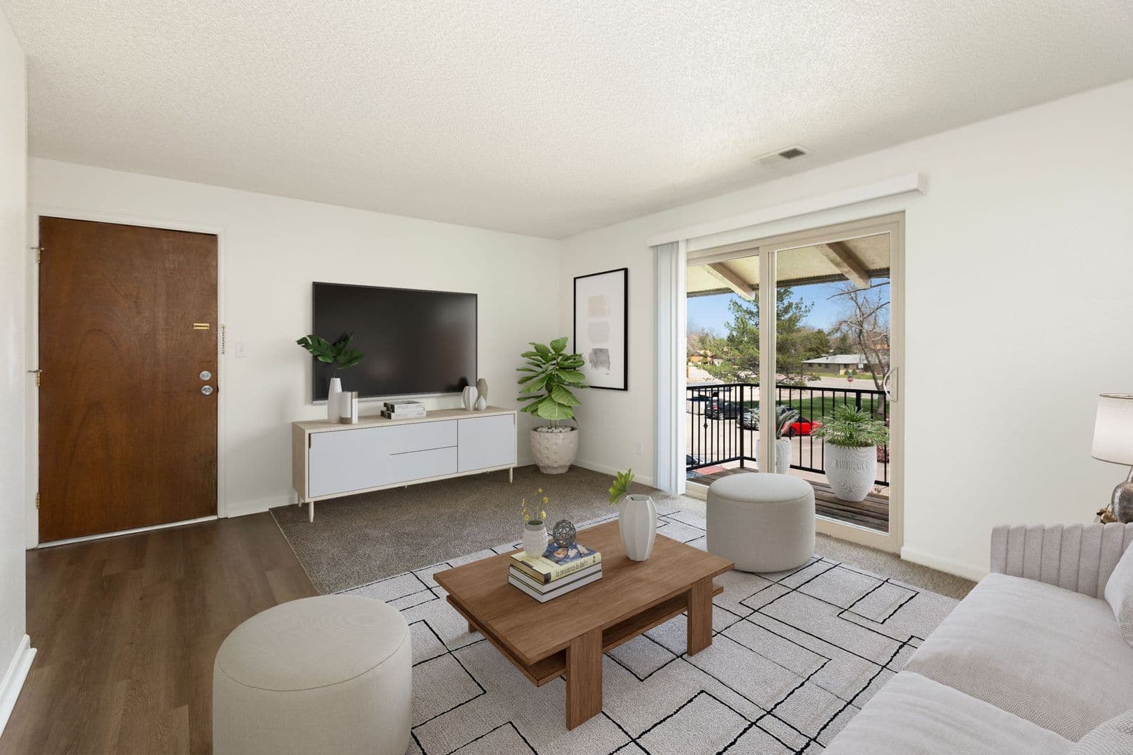 Lakemont Apartments 4 of 19