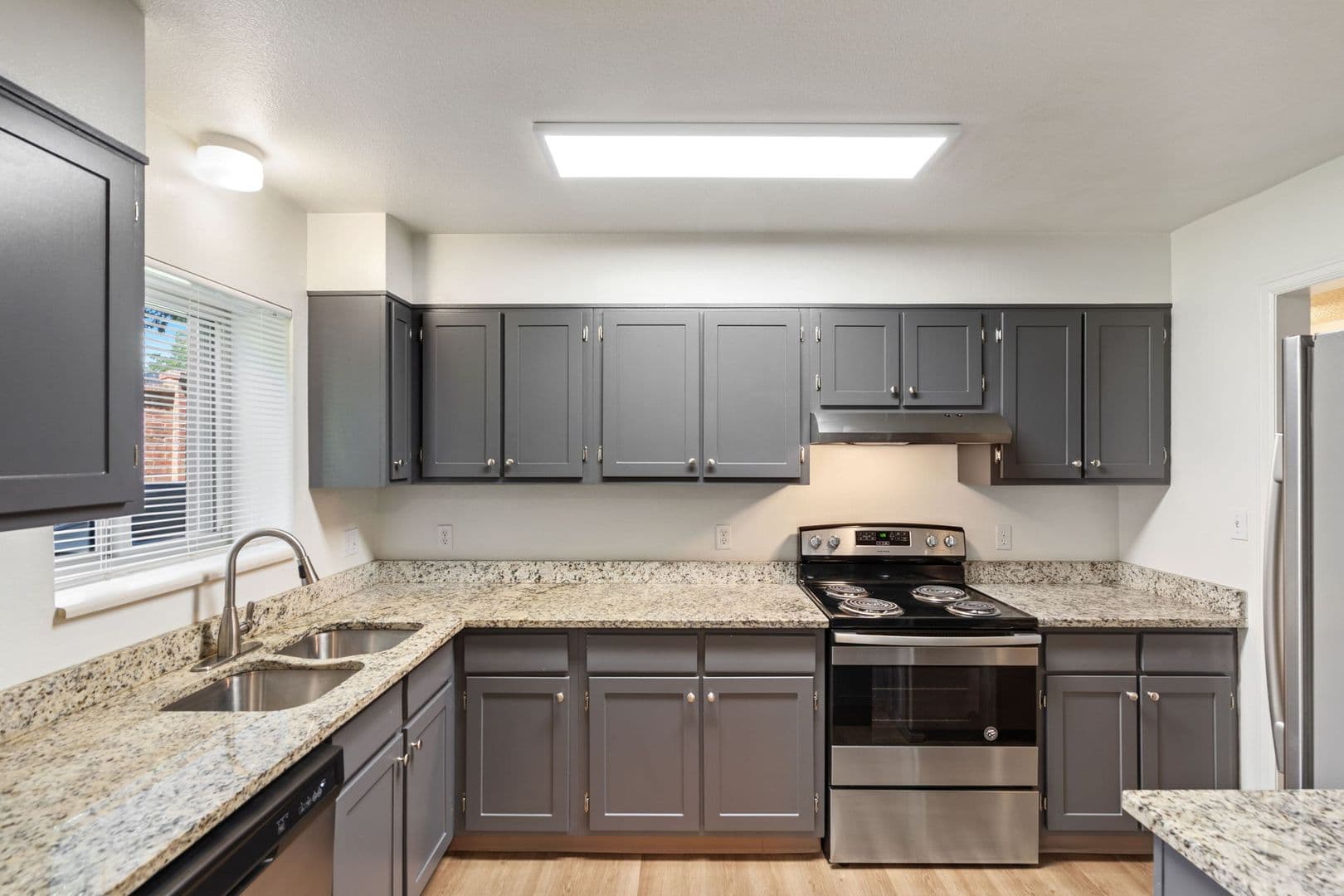 Lakemont Apartments 4 of 20