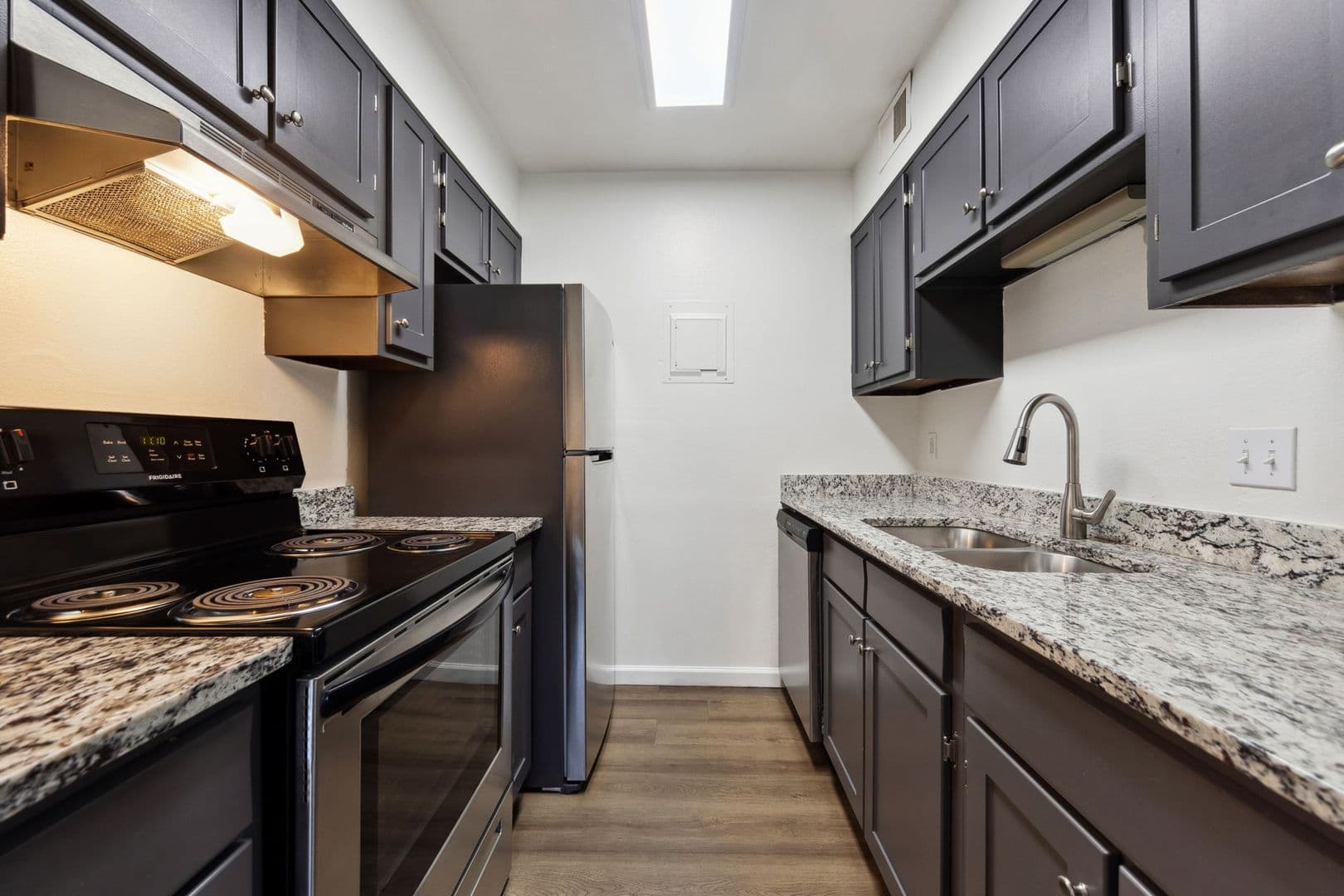 Lakemont Apartments 3 of 15
