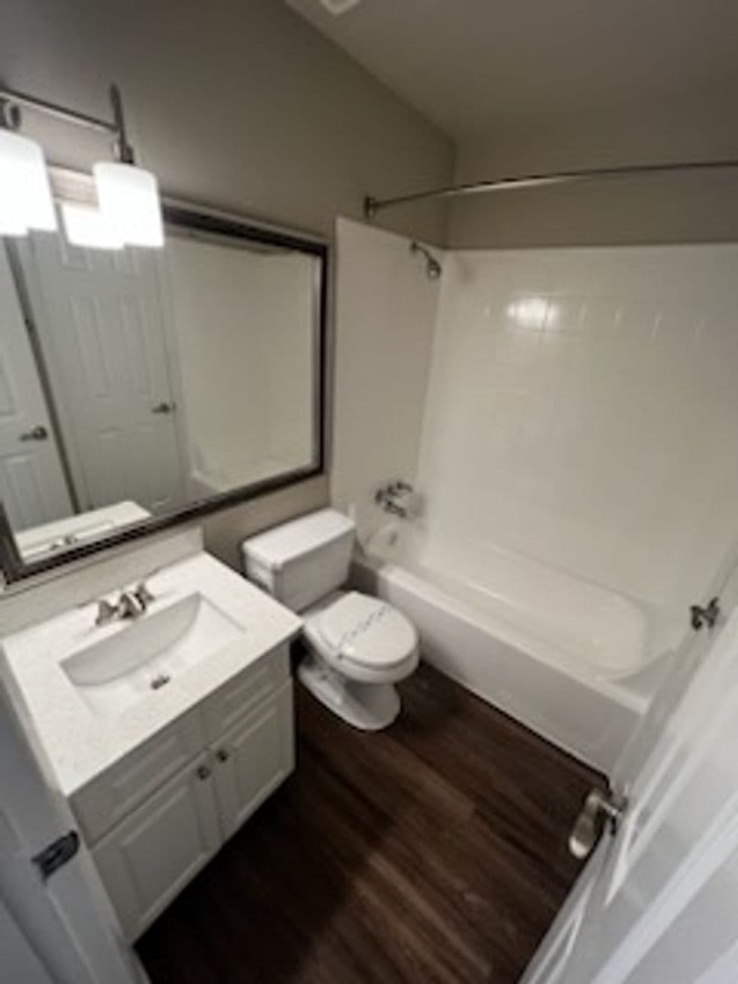 Cadence Crossing Apartments 11 of 14