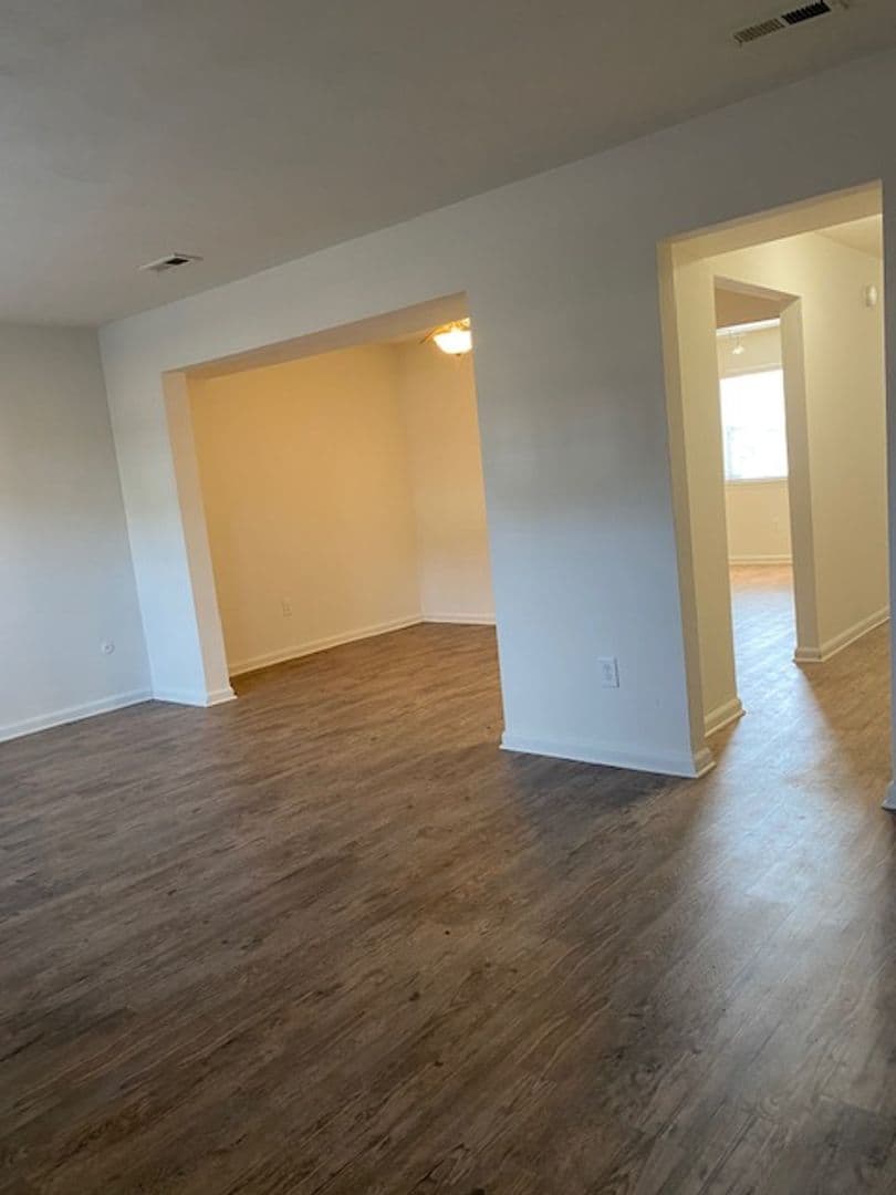 Eastwind Apartments 12 of 25