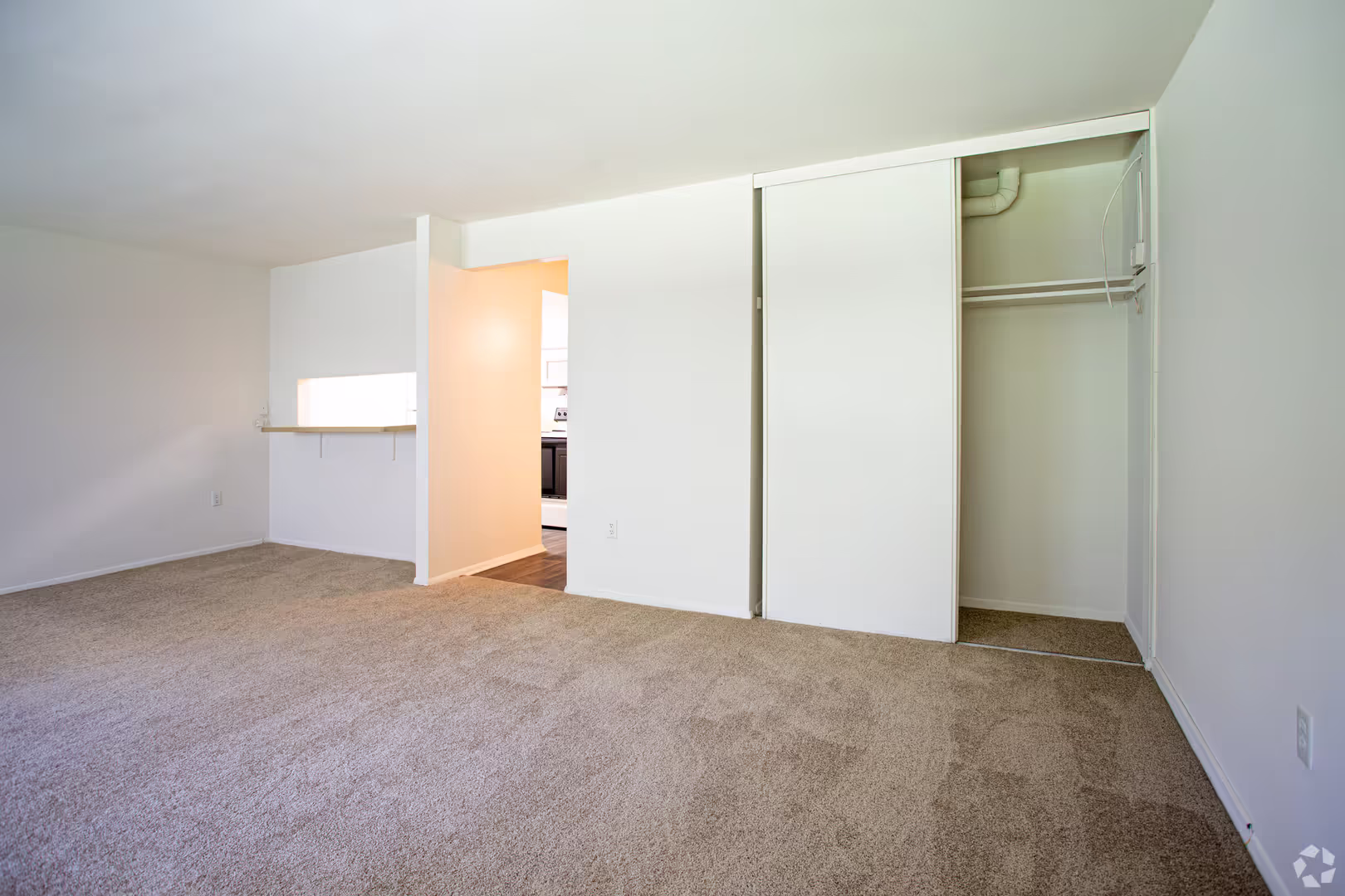 Villas at Cedarhurst 1 of 3
