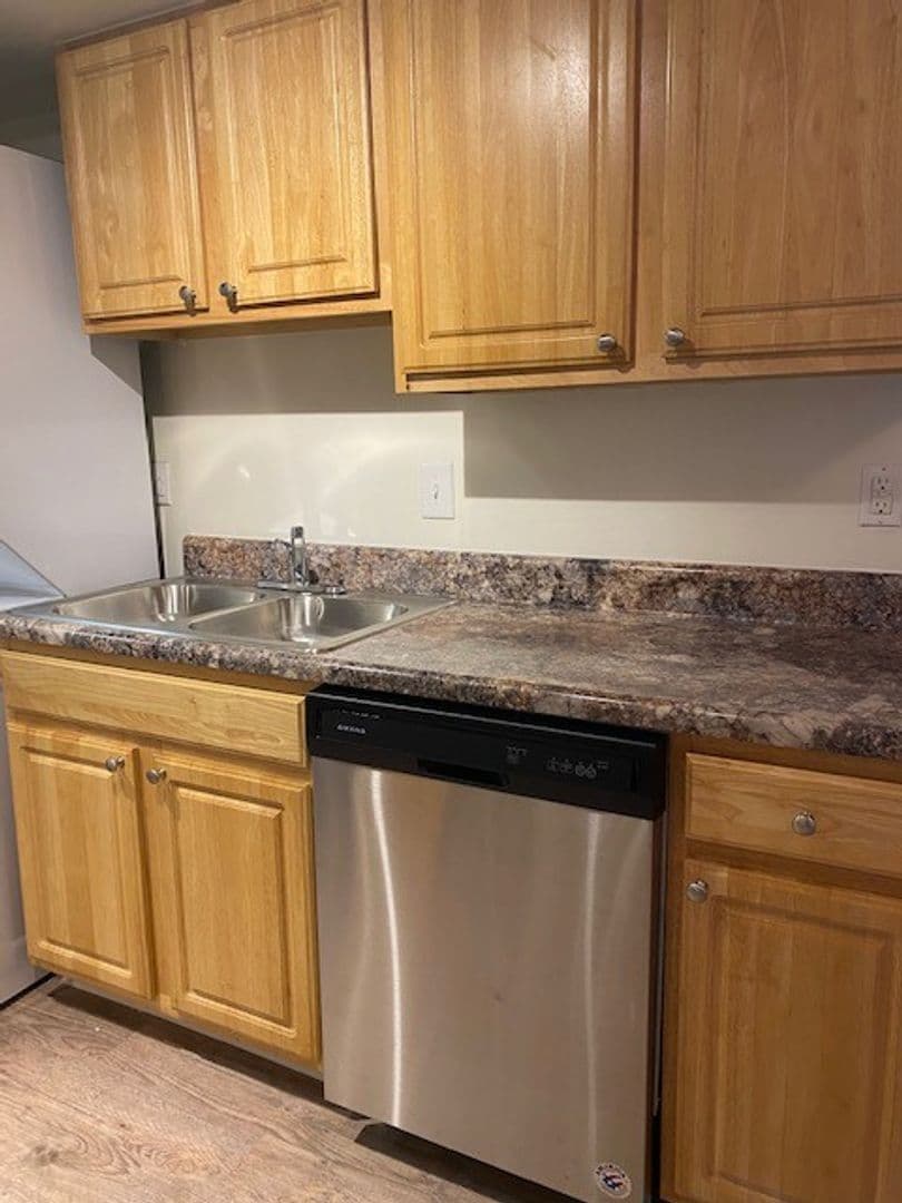Eastwind Apartments 13 of 18