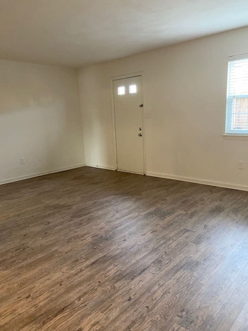 Eastwind Apartments 11 of 25