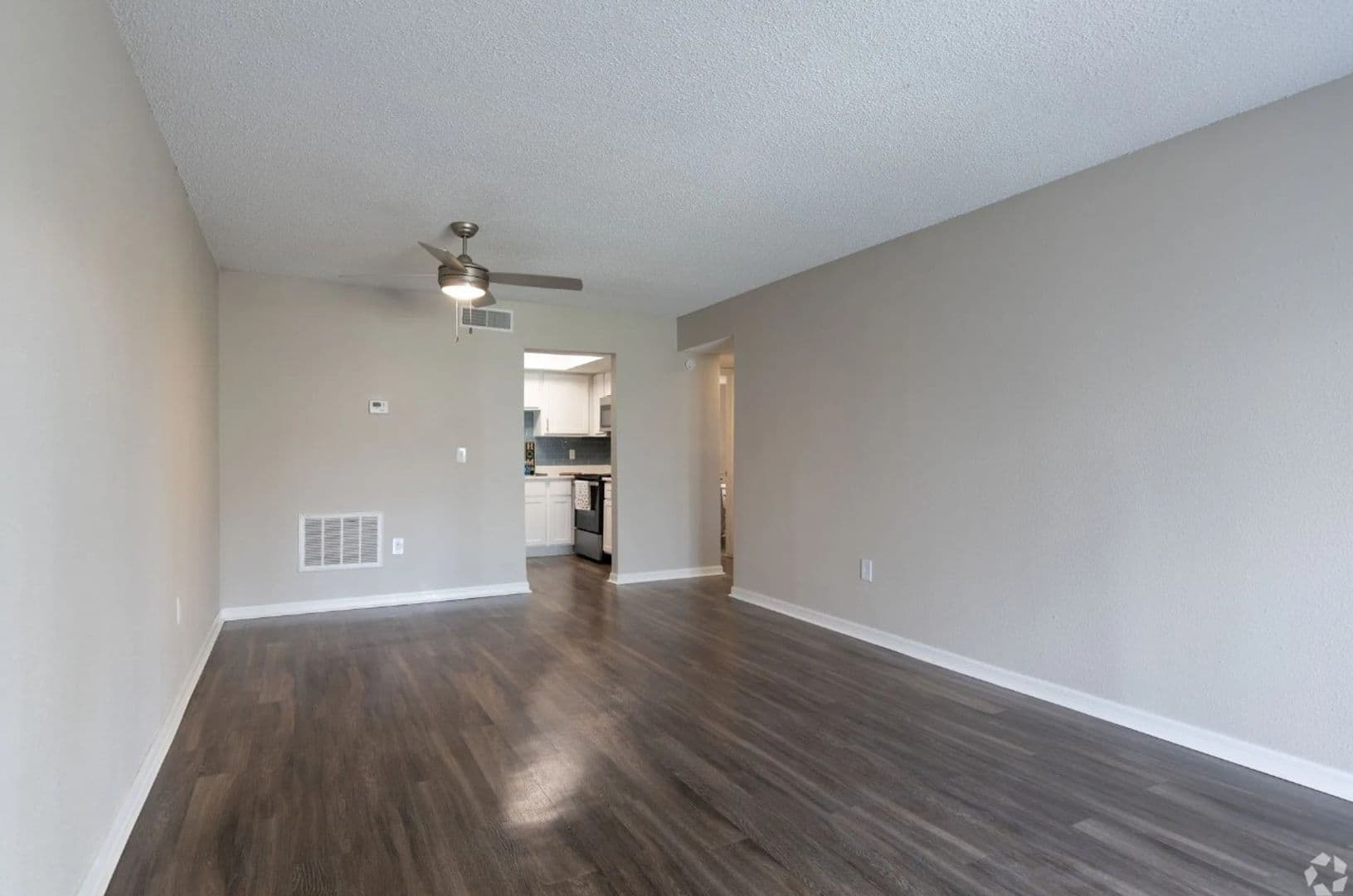 Cadence Crossing Apartments 9 of 20