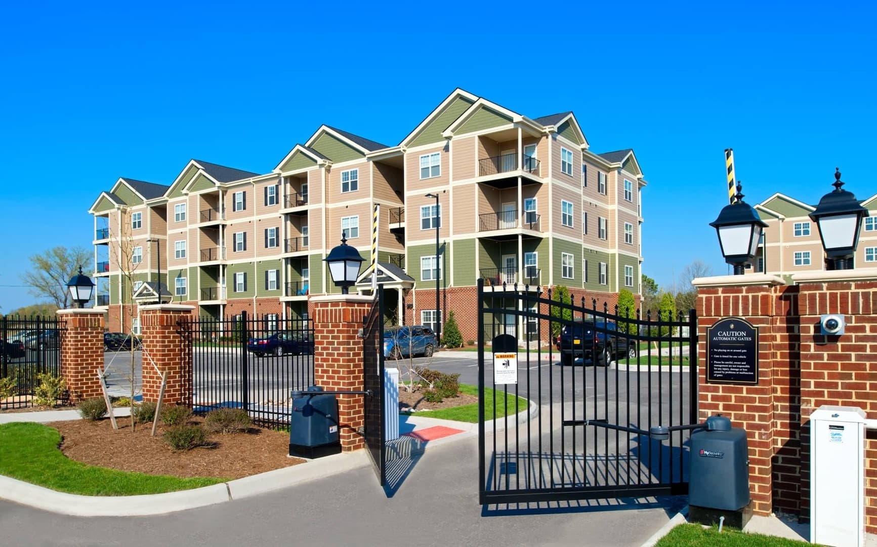 Meridian Harbourview 1 of 8