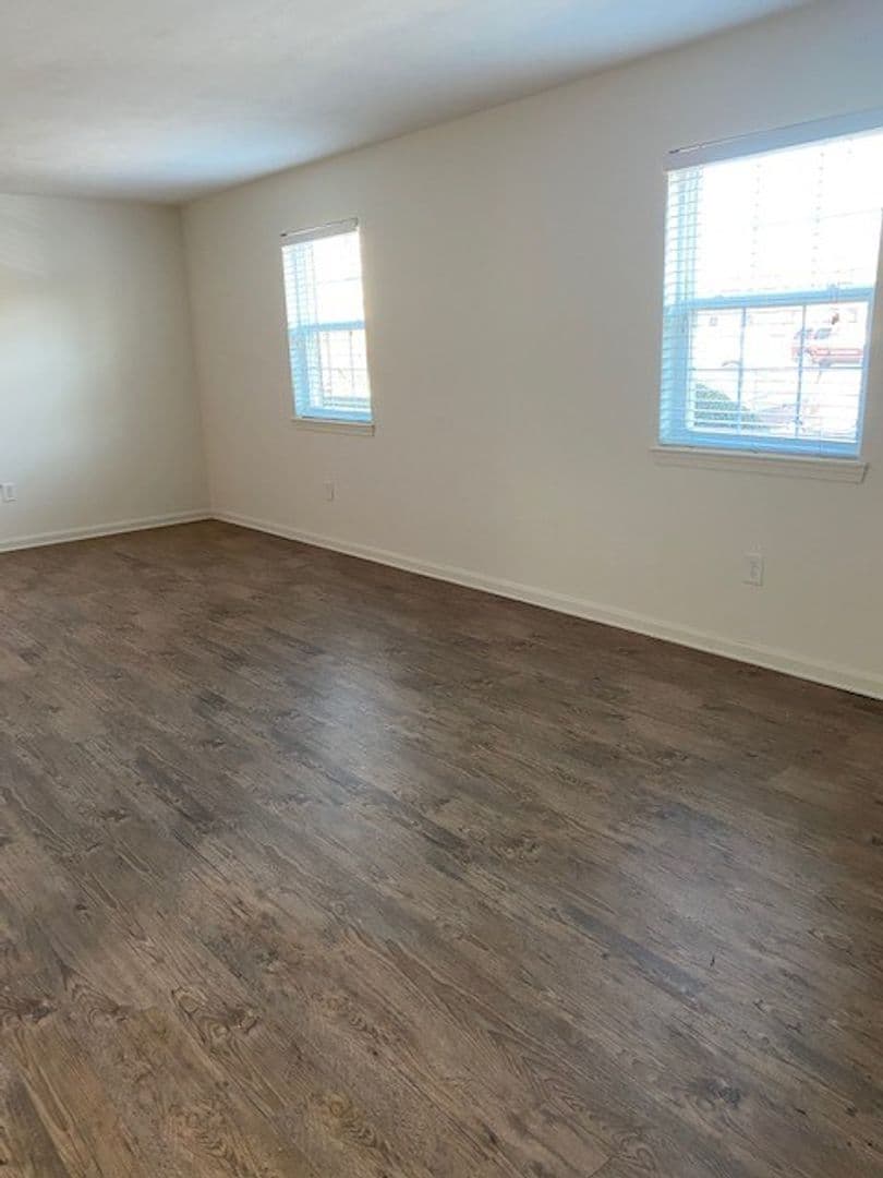 Eastwind Apartments 5 of 18