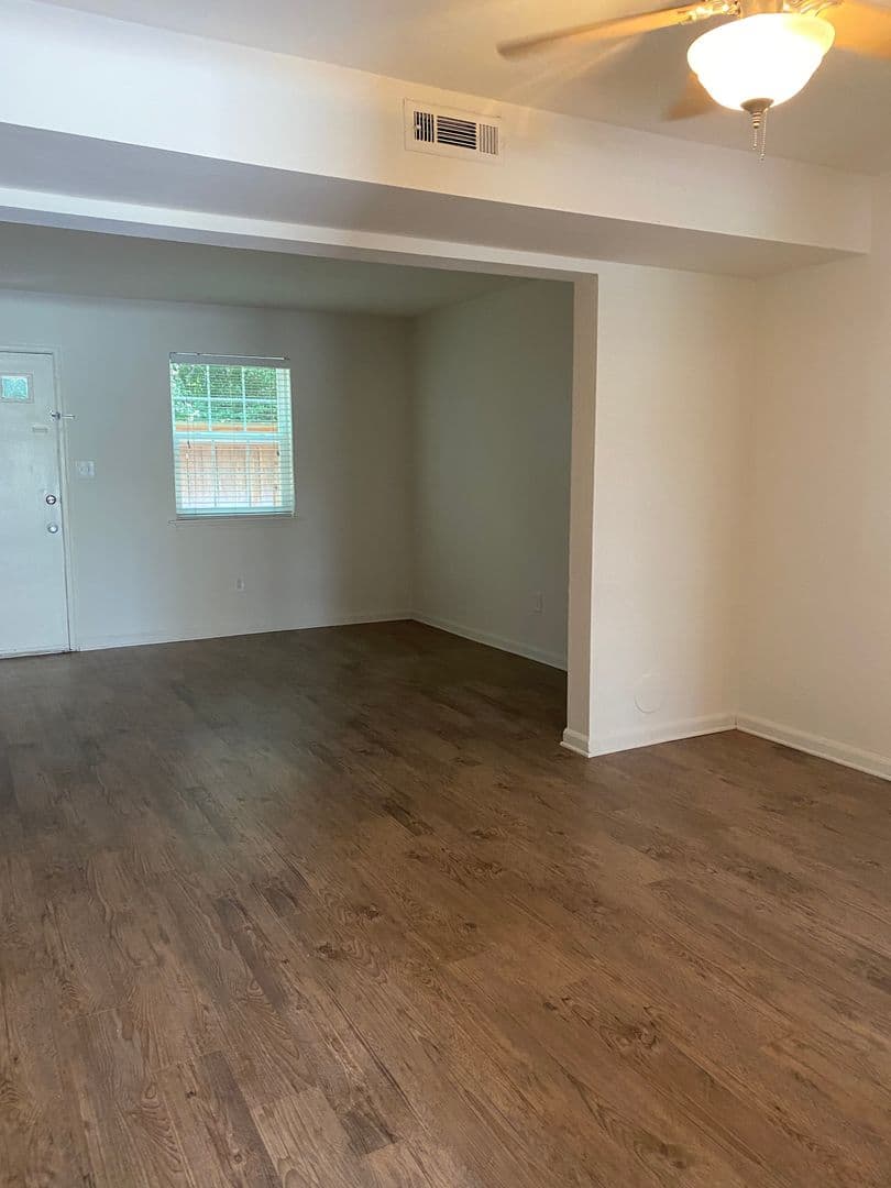 Eastwind Apartments 14 of 20