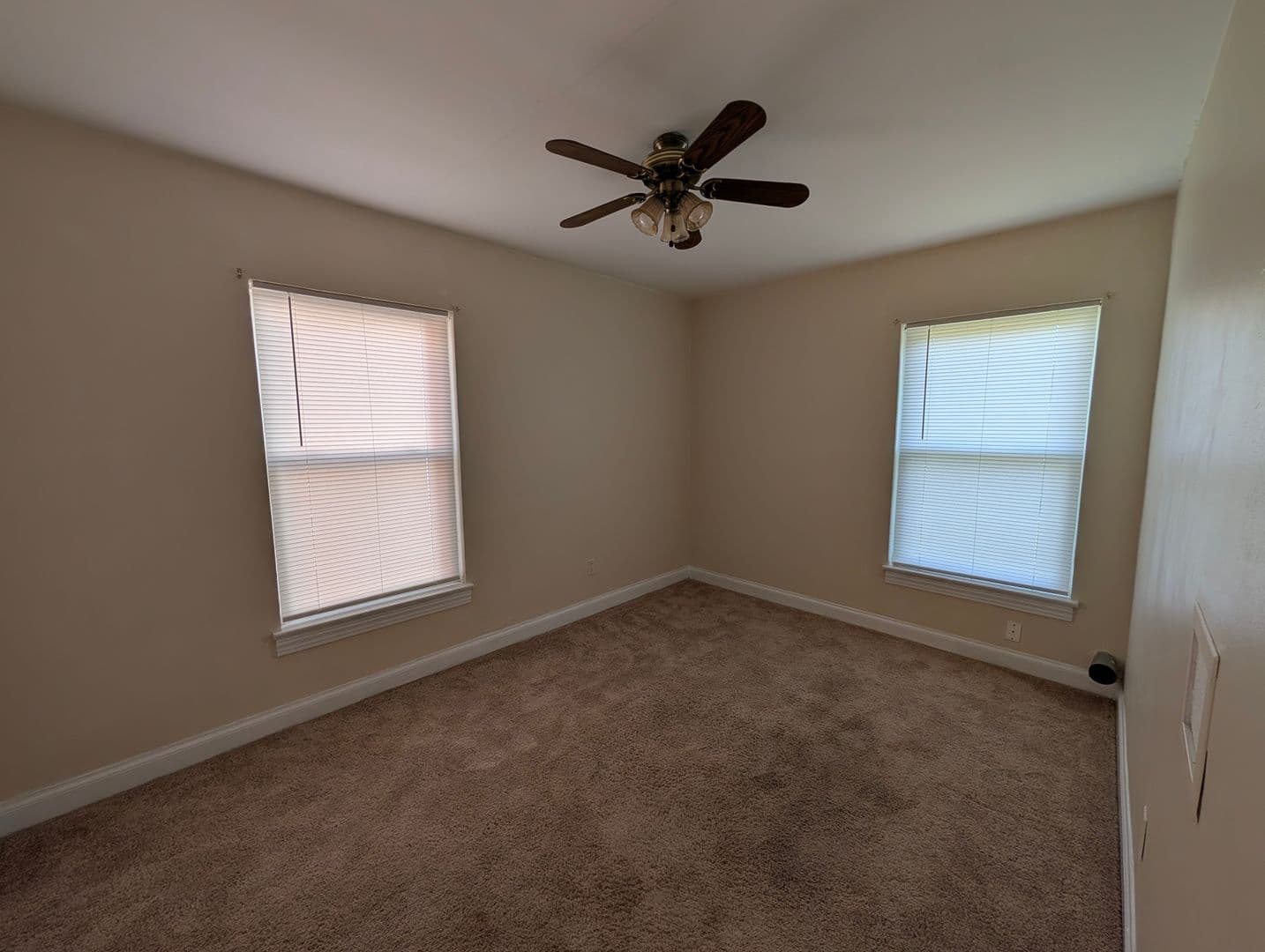 3011 Kent Rd. 5 of 10