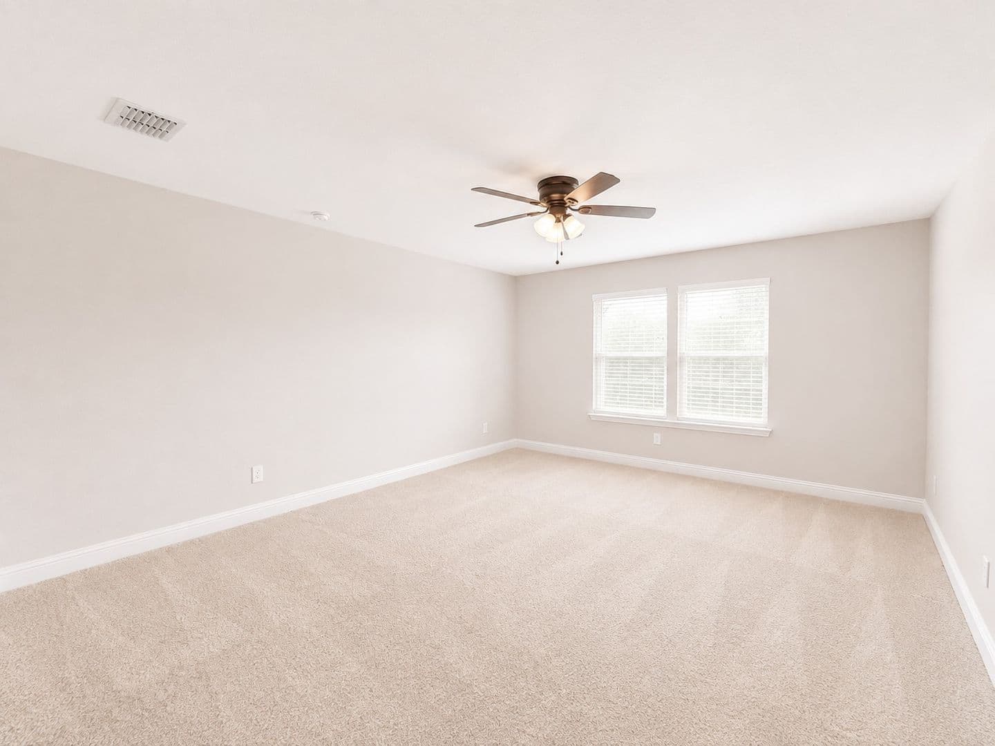 2605 Wesley Avenue 18 of 24