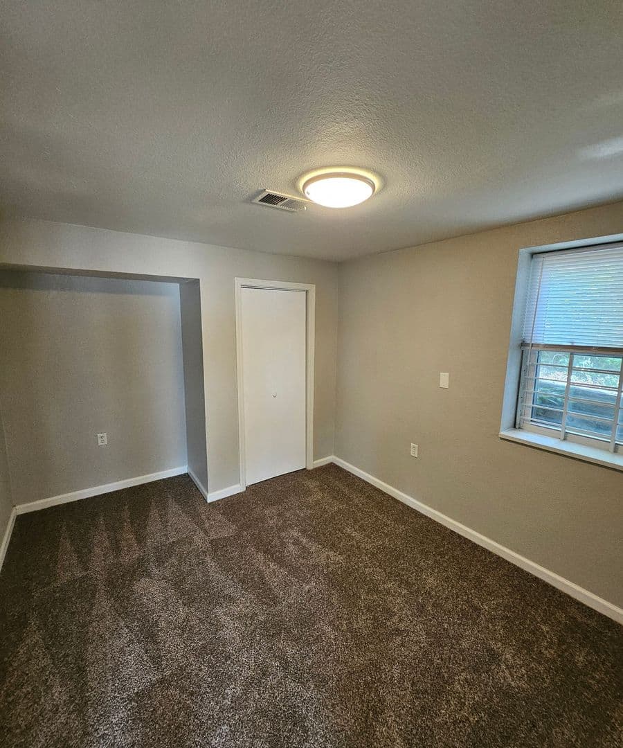 6113 and 6115 Indiana Ave, Kansas City, MO 64130 5 of 7