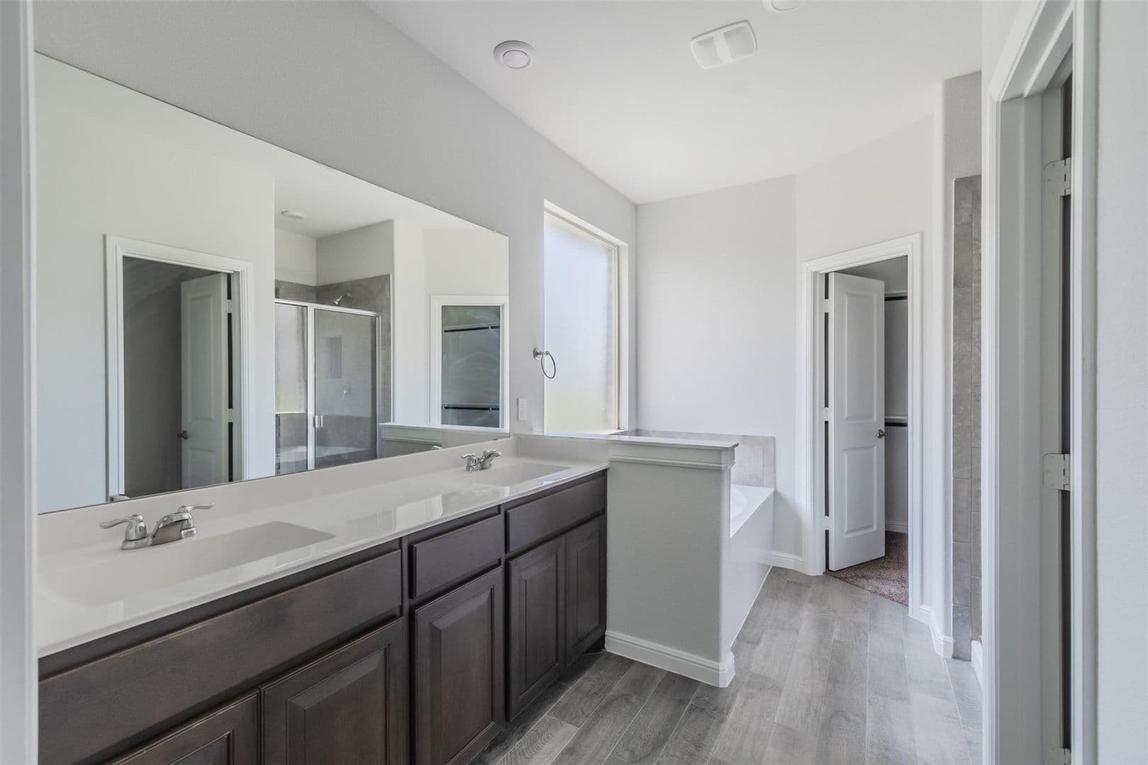 1343 Fox Hollow Road 19 of 40