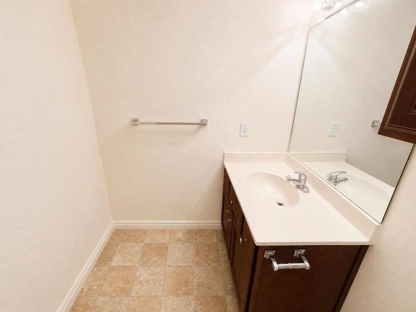 907 Parkplace Ridge 13 of 20
