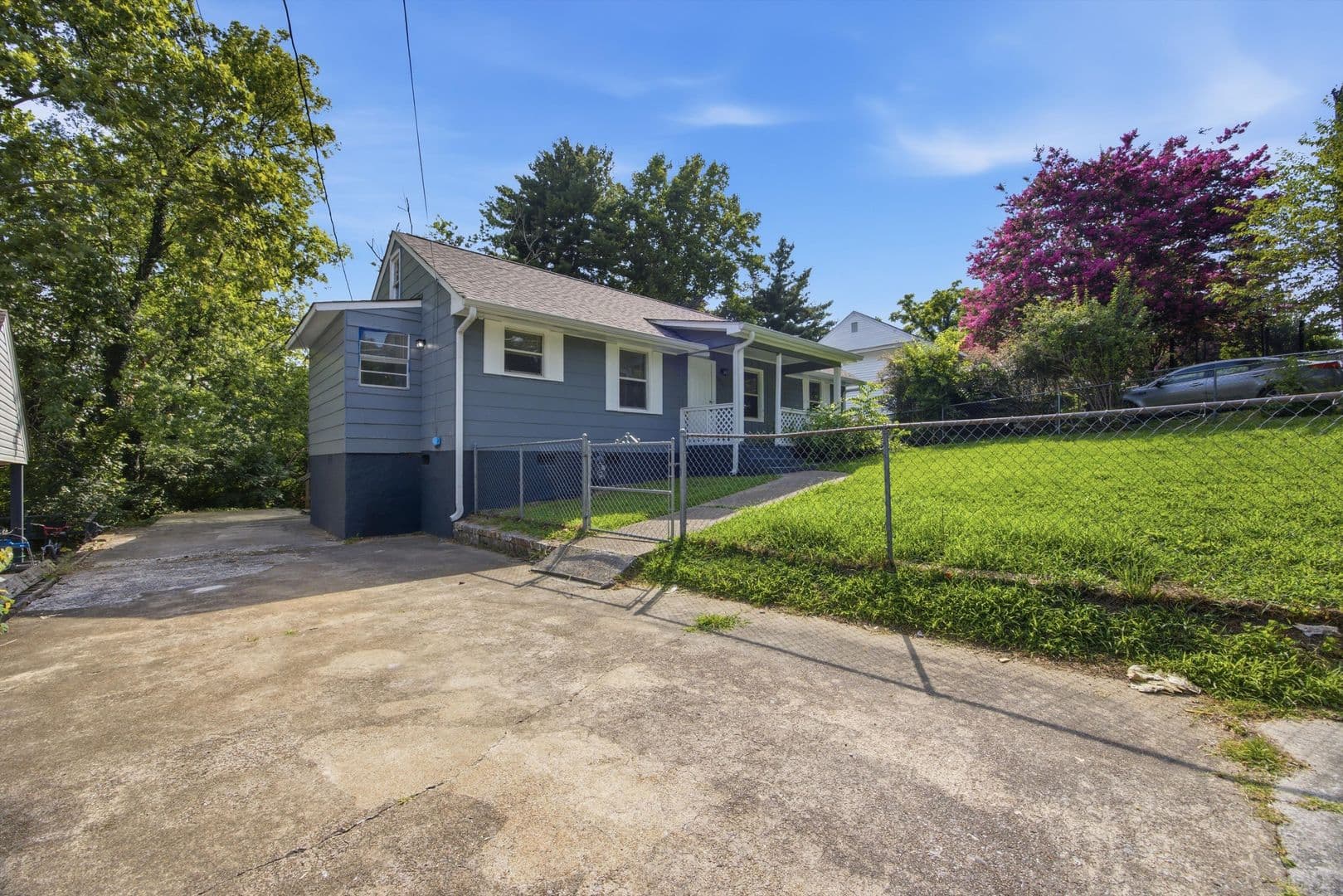 3826 Kingwood Circle 4 of 27