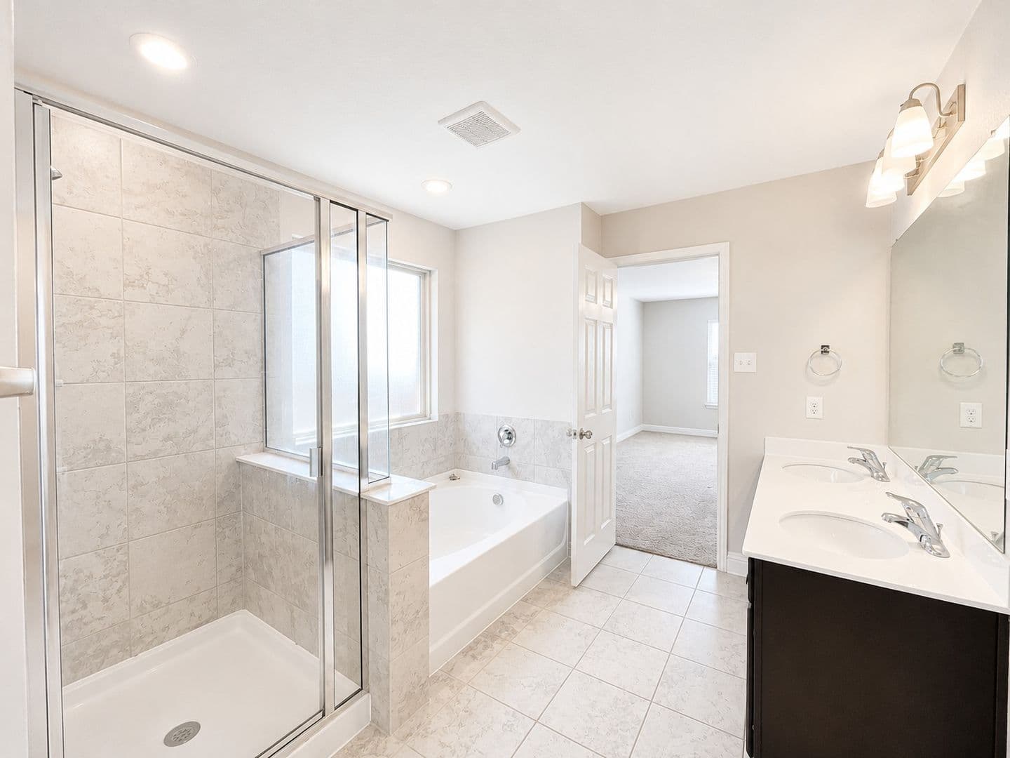 2605 Wesley Avenue 22 of 24
