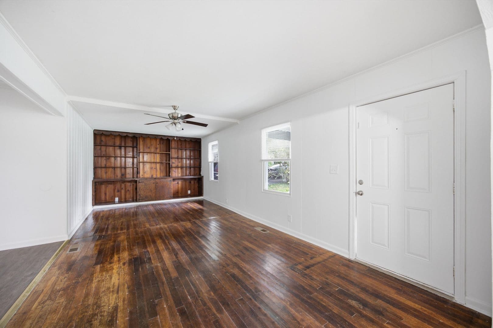 3826 Kingwood Circle 5 of 27
