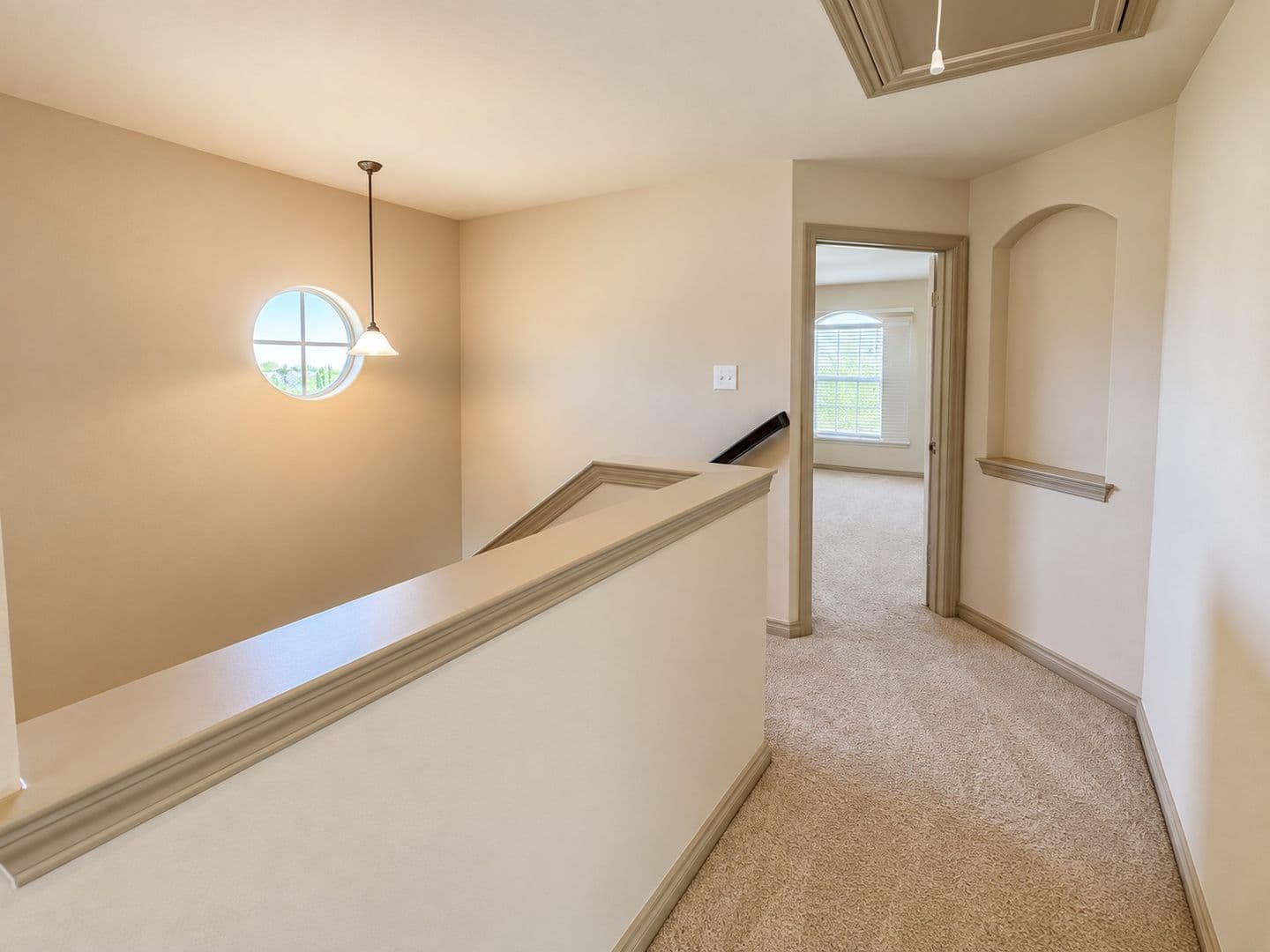 3933 Fernando Drive 17 of 21