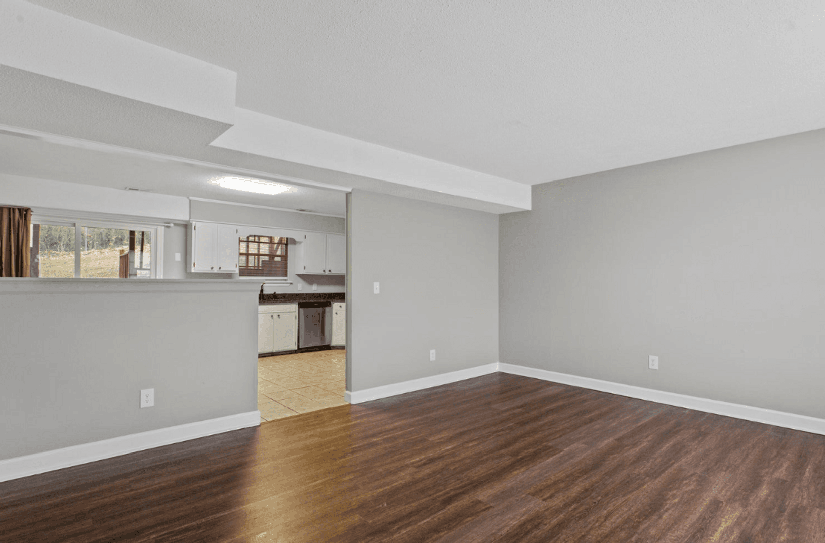 7167 Holland Lane 2 of 11