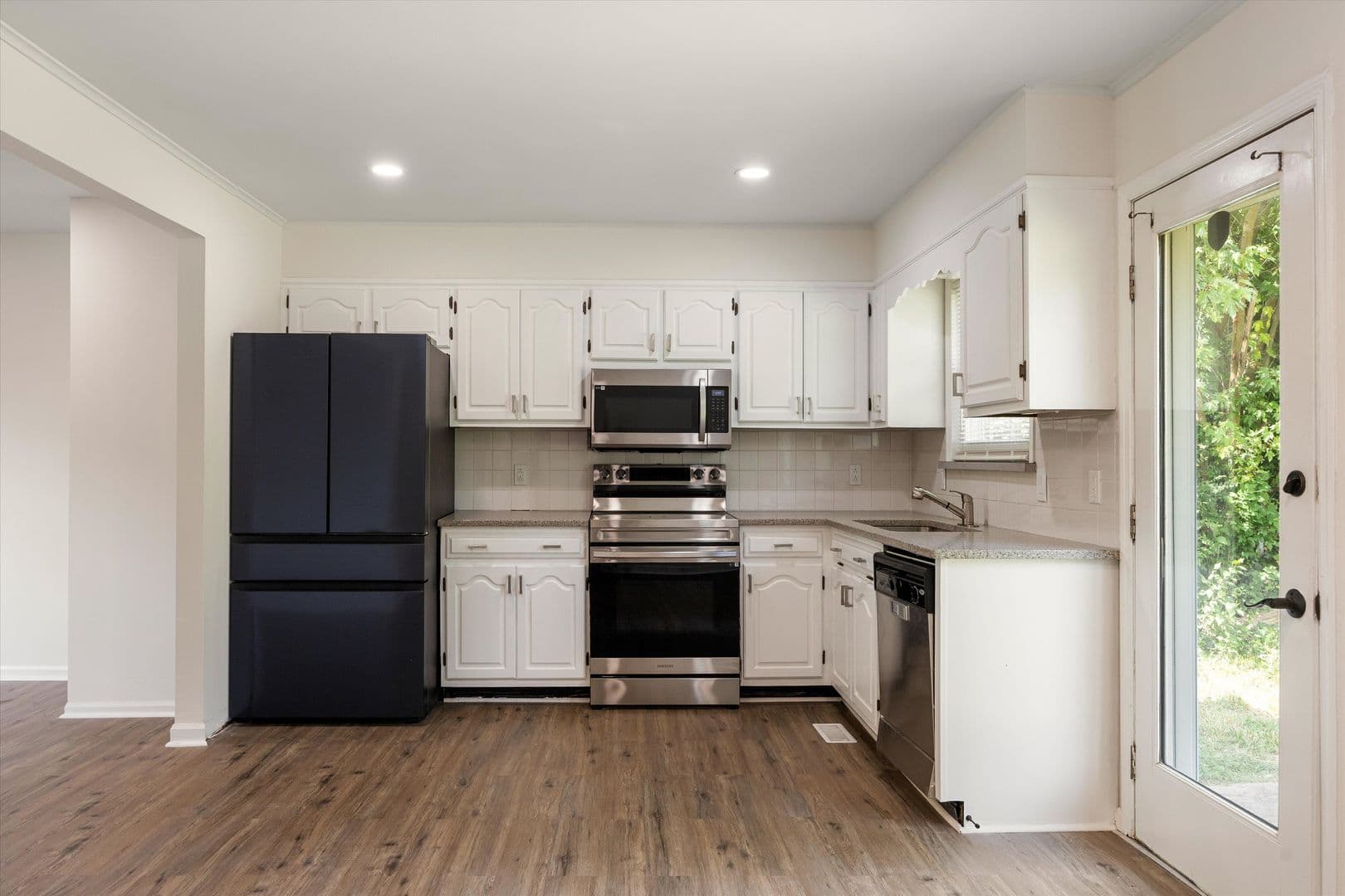 4015 Shady Oak Drive Ooltewah, TN 37363 9 of 24